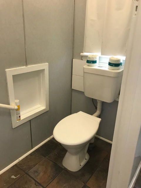 O'Shea's Royal Hotel - Dalby Accommodation 3