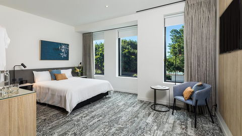 Oaks Cairns Hotel - Dalby Accommodation 0