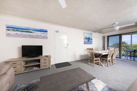 Ocean Crest 10 - Dalby Accommodation 3