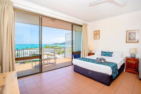 OCEAN VIEWS 10A - Dalby Accommodation 3