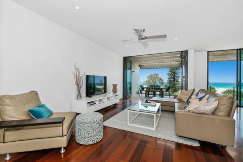 OCEAN VIEWS @ NOR NOR EAST 201 - Dalby Accommodation 2