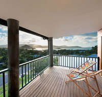 Ocean Views Whitsundays - Dalby Accommodation