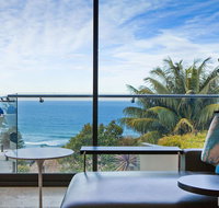 Ocean Vista Luxury Home at Curl Curl - Dalby Accommodation