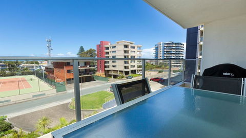 Oceanic 10 -On Forster Main Beach! - Dalby Accommodation 3