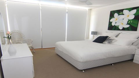 Oceanic 28 - On The Beach! - Dalby Accommodation 3