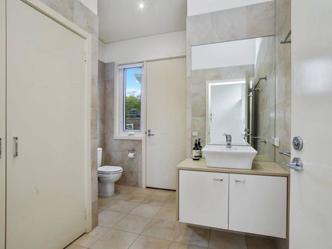 OCEANS 12 - Modern Ocean View Villa - Dalby Accommodation 1