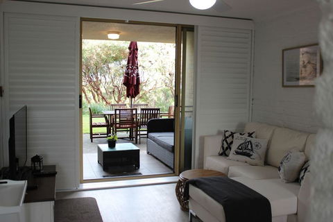 OCEANSIDE 19 - Dalby Accommodation 1