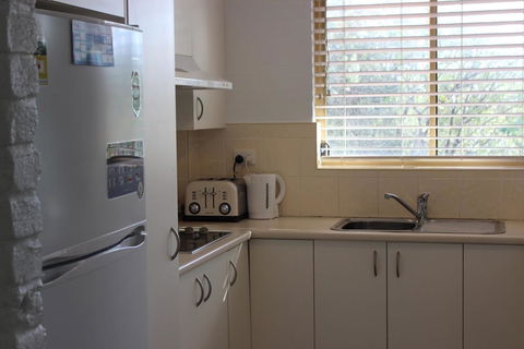 OCEANSIDE 19 - Dalby Accommodation 2