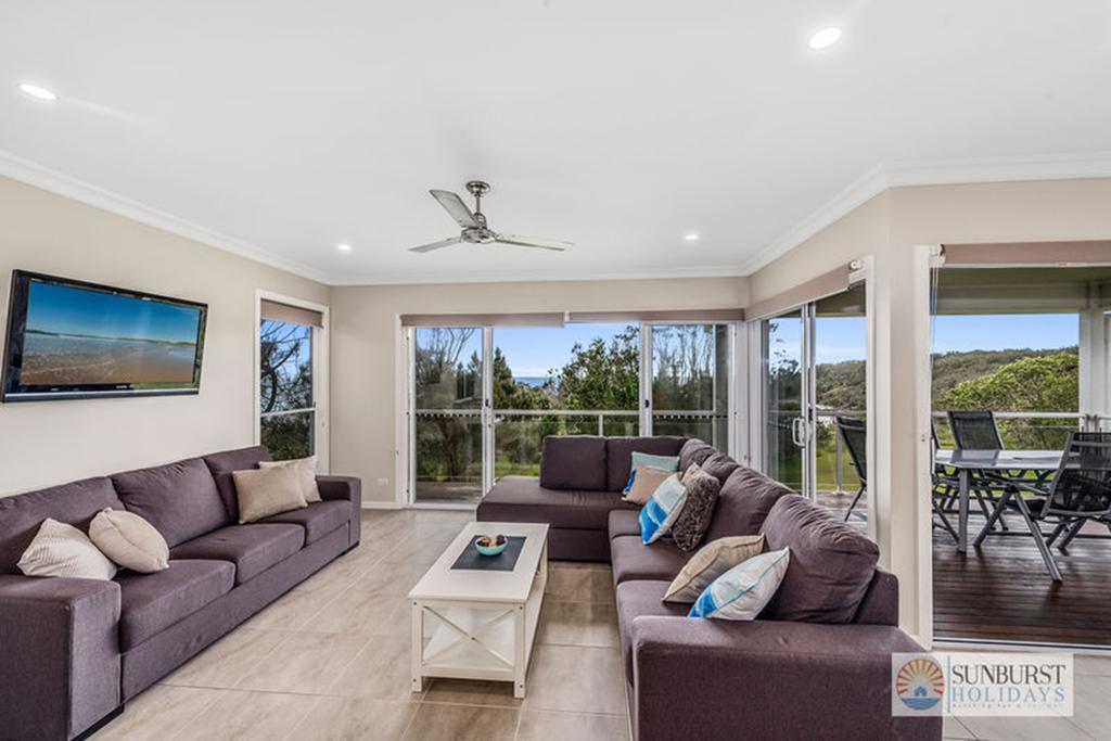 Arrawarra Headland NSW Dalby Accommodation