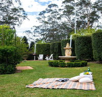 Old Mansfield Loft - gardens gazebo and getaways - Dalby Accommodation