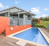 Olive Lakes - Dalby Accommodation
