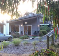 On the Edge of the Forest - Dalby Accommodation