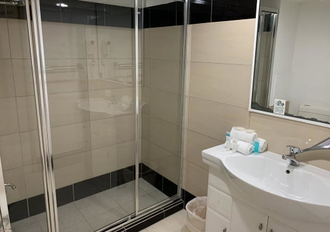 Outrigger Burleigh - Dalby Accommodation 3