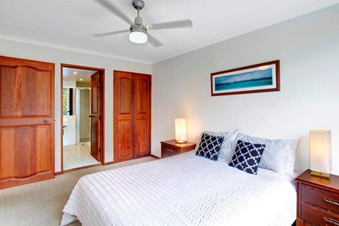 Pacific Blue - Dalby Accommodation 3