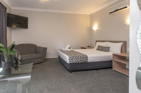 Pacific Coast Motel - Dalby Accommodation 3
