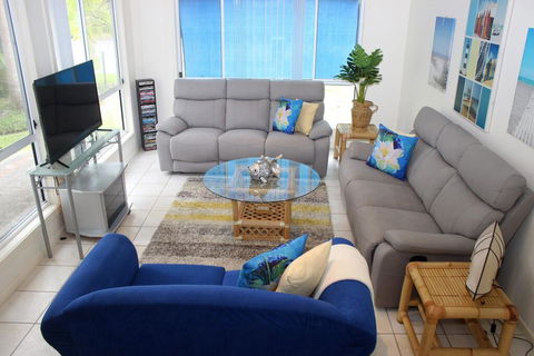 PACIFIC PALMS - Dalby Accommodation 3