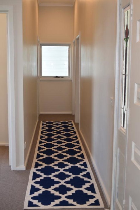 Pakenham Ranges - Dalby Accommodation 3