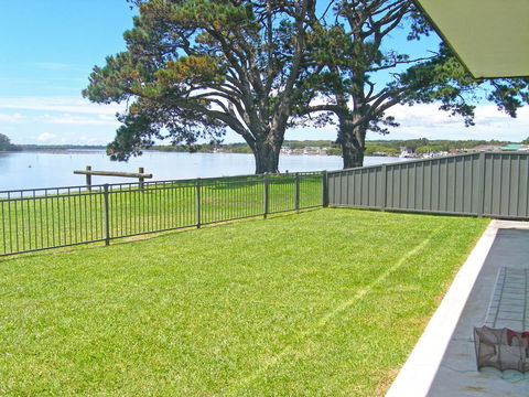 Palais DAmor @ Greenwell Point - Dalby Accommodation 1