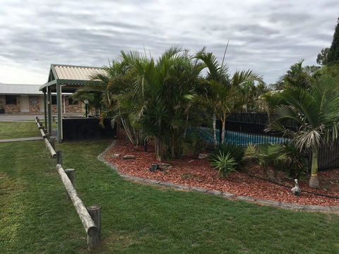 Palm Valley Motel - Dalby Accommodation 3