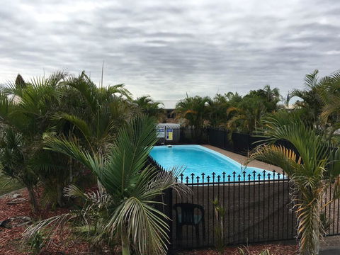 Palm Valley Motel - Dalby Accommodation 2