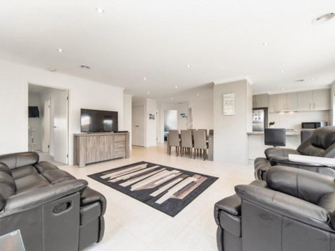 Palmerston - Dalby Accommodation 0
