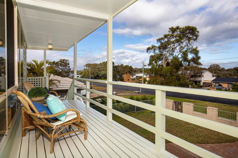 Palms, Culburra Beach - Dalby Accommodation 0