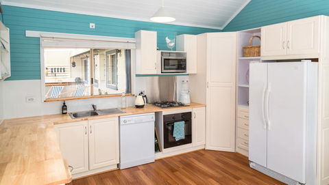 PALPERIPA - 23 Heathcote Street - Dalby Accommodation 1