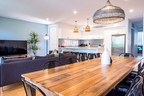 Pandanas Apartments 17A - Mollymook Beach - Dalby Accommodation 0