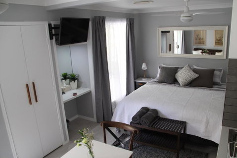 Paperbark Bed & Breakfast - Dalby Accommodation 3