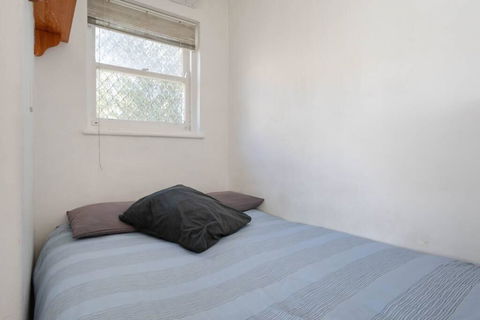 Park St Walk To The Beach - Dalby Accommodation 3