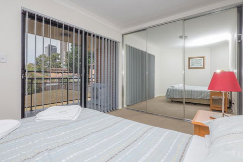 Parkside Apartments Parramatta - Dalby Accommodation 3