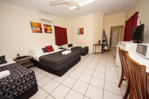 Parkside Motel & Licensed Restaurant - Dalby Accommodation 1