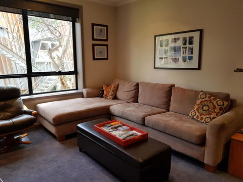 Peak 105 - Dalby Accommodation 1
