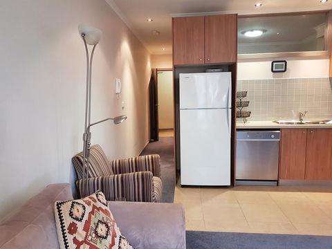 Peak 105 - Dalby Accommodation 3