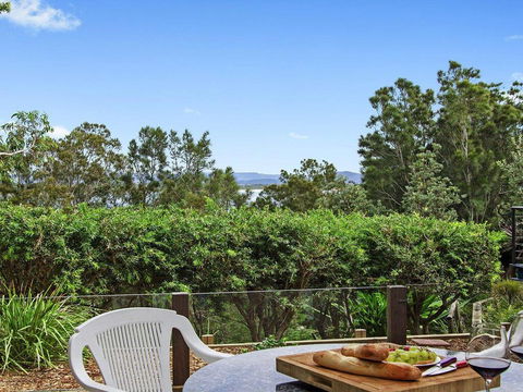 Penguins Rest - Direct Beach Access From Complex - Dalby Accommodation 3