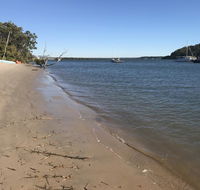 Pet Friendly Waterfront Holiday House on Peacefull Island with Bikes and Kayaks - Dalby Accommodation