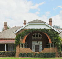Petersons Armidale Winery and Guesthouse - Dalby Accommodation