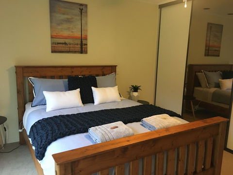 Petes Place - Dalby Accommodation 0
