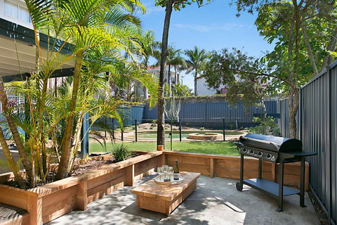 Petrel By The Sea - Dalby Accommodation 1
