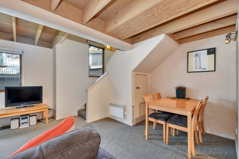 Pinot - Dalby Accommodation 3