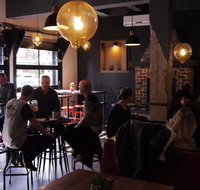 Pint On Punt Backpackers - Dalby Accommodation