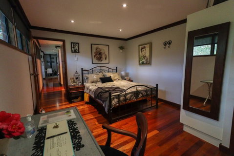 PK Illusions - Dalby Accommodation 2