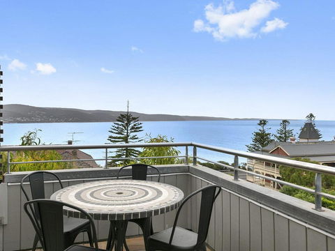 POINT GREY APARTMENT 2 - Ocean VIews With Wifi - Dalby Accommodation 0