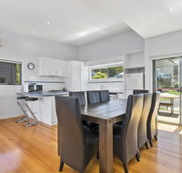 Poseidon - Dalby Accommodation