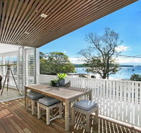 Poseidon Villa at Balmoral Beach - Dalby Accommodation