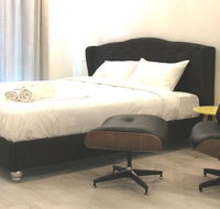 Posh Hotel - Dalby Accommodation