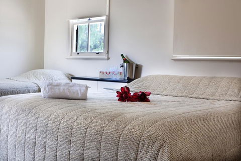 Prince Of Wales Hotel Gulgong - Dalby Accommodation 0