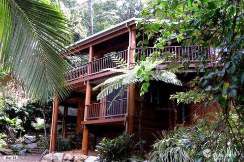 Private Rainforest Retreat With Lagoon Style Pool - Dalby Accommodation 0