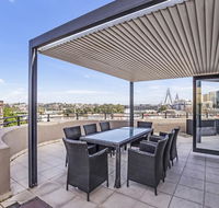 PYRMONT/DARLING HARBOUR MODERN 3 BED PENTHOUSE APARTMENT - Dalby Accommodation