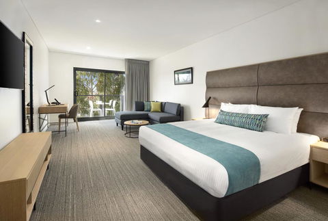 Quality Hotel Lakeside - Dalby Accommodation 2